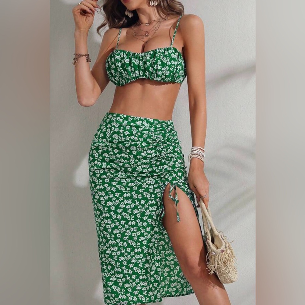 SHEIN Green Floral Women’s two piece set
